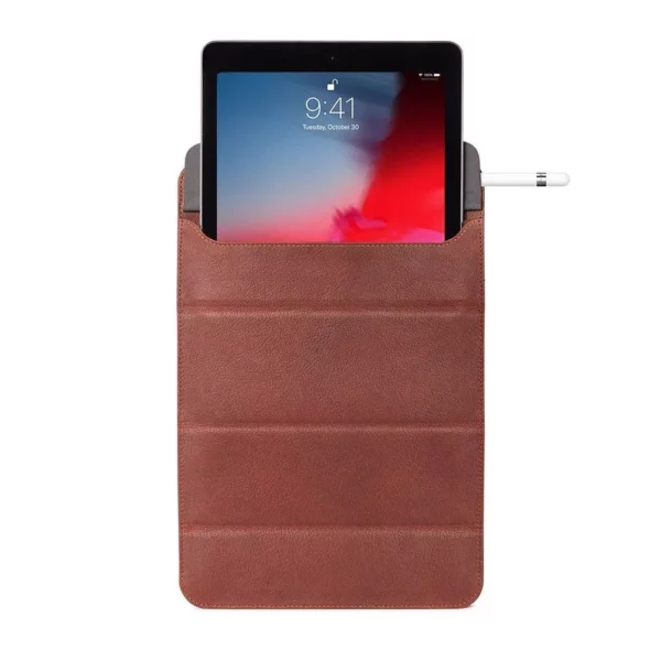 d9ipa11fs1ok 0005 foldable sleeve brown ipad pro 11 foldable sleeve decoded bags op afbetaling