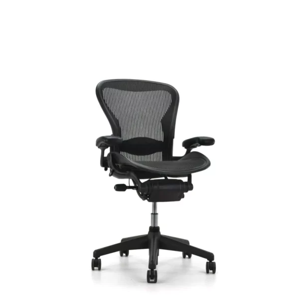 0refurbished bureaustoel aeron chair classic maat b graphite frame herman miller 826 op afbetaling